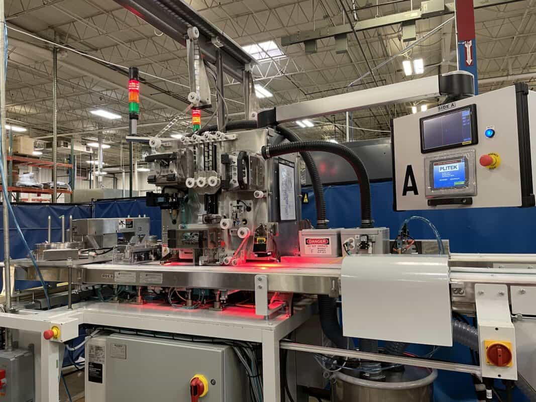 PLI-VALV® Applicator for applying degassing valves